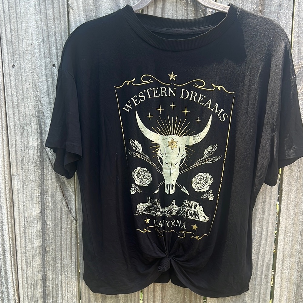 True Craft Black Graphic Tee